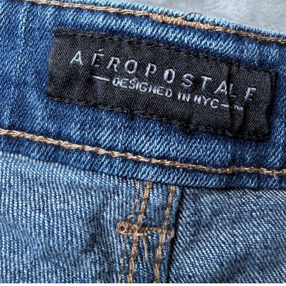 Aeropostale Women's Size 4 Distressed Denim Cutoff Shorts Womens Shorty Stretch - Picture 4 of 16